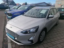 Polarsilber metallic Gebraucht 2020 Ford Focus Kombi | 12.590 € (Fairer Preis)