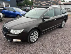 Braun Gebraucht 2012 Skoda Superb Elegance Limousine | 7.450 € (Fairer Preis)