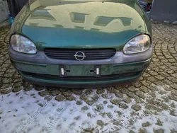 Grün Gebraucht 2000 Opel Corsa Kleinwagen | 600 € (Guter Preis)