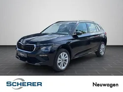 Schwarz Neu 2025 Skoda Kamiq Selection SUV | 38.240 €