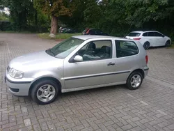 Silber Gebraucht 2001 VW Polo Kleinwagen | 1.300 € (Fairer Preis)