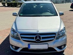 Polarsilber metalliclack Gebraucht 2012 Mercedes B180 Van / Kleinbus | 8.350 € (Guter Preis)