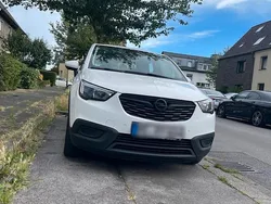 Weiß Gebraucht 2018 Opel Crossland X SUV | 12.000 € (Teuer)