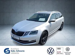 Silber Gebraucht 2020 Skoda Octavia Premium Edition Kombi | 21.990 € (Fairer Preis)
