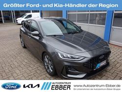 Metallic) (grau Gebraucht 2025 Ford Focus ST-Line X Limousine | 26.881 € (Fairer Preis)