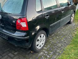 Schwarz Gebraucht 2002 VW Polo Kleinwagen | 350 € (Guter Preis)