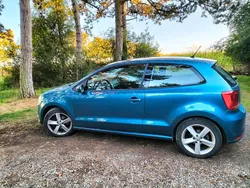 Blau Gebraucht 2017 VW Polo Highline Kleinwagen | 12.000 € (Fairer Preis)