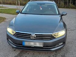 Grau Gebraucht 2016 VW Passat Kombi | 9.700 € (Superpreis)