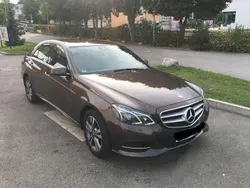 Braun Gebraucht 2015 Mercedes E200 Limousine | 14.700 € (Guter Preis)