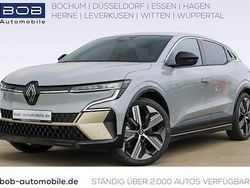 Grau Gebraucht 2025 Renault Megane E-Tech Iconic Limousine | 47.888 €