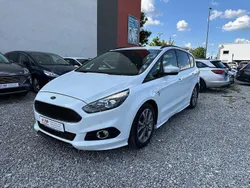 Weiß Gebraucht 2019 Ford S-MAX ST-Line Van / Kleinbus | 17.999 € (Guter Preis)
