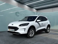 Weiß Gebraucht 2022 Ford Kuga Titanium X SUV | 28.000 € (Fairer Preis)
