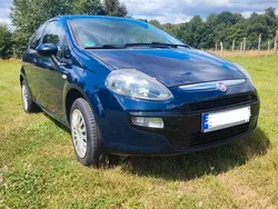 Blau Gebraucht 2011 Fiat Punto Evo Kleinwagen | 2.900 € (Fairer Preis)