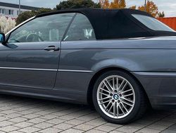 Grau Gebraucht 2003 BMW 318 Cabriolet Cabrio | 5.950 € (Superpreis)