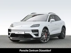 Eisgraumetallic Neu 2024 Porsche Macan Turbo SUV | 148.683 € (Teuer)