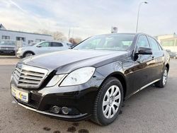 Schwarz Gebraucht 2009 Mercedes E220 Limousine | 13.900 € (Etwas zu teuer)
