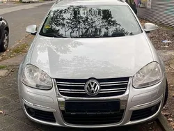 Silber Gebraucht 2007 VW Golf V Kombi | 2.500 € (Fairer Preis)