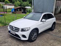 Weiß Gebraucht 2016 Mercedes GLC250 AMG line SUV | 23.700 € (Fairer Preis)