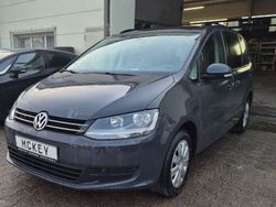 Grau Gebraucht 2015 VW Sharan Trendline Van / Kleinbus | 9.100 € (Fairer Preis)