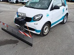 Weiß Gebraucht 2019 Smart ForTwo Coupé Kleinwagen | 27.500 €