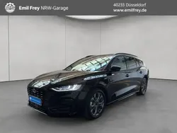 Schwarz Gebraucht 2024 Ford Focus ST-Line X Kombi | 26.450 € (Fairer Preis)