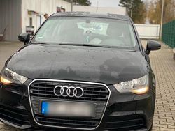 Schwarz Gebraucht 2012 Audi A1 Kleinwagen | 5.000 €