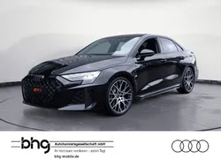 Schwarz Neu 2024 Audi RS3 Comfort Kleinwagen | 79.900 €