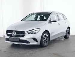 Silber Gebraucht 2023 Mercedes B180 Van / Kleinbus | 32.600 € (Teuer)