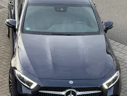 Blau Gebraucht 2019 Mercedes CLS300 AMG line Coupé | 37.950 € (Fairer Preis)