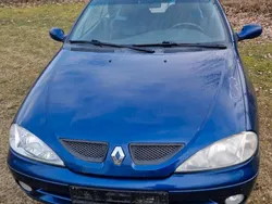 Blau Gebraucht 2000 Renault Mégane Cabriolet Cabrio | 400 €