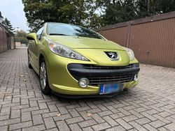 Gebraucht 2008 Peugeot 207 CC Cabrio | 1.200 € (Guter Preis)