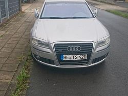 Silber Gebraucht 2007 Audi A8 Ambiente Limousine | 8.000 € (Fairer Preis)