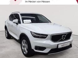 Ice white Gebraucht 2019 Volvo XC40 Momentum SUV | 20.090 € (Fairer Preis)