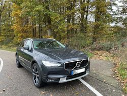 Schwarz Gebraucht 2019 Volvo V90 CC Kombi | 37.500 € (Etwas zu teuer)