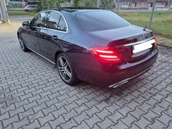 Blau Gebraucht 2017 Mercedes E220 Limousine | 20.500 € (Etwas zu teuer)
