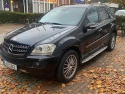 Schwarz Gebraucht 2006 Mercedes ML320 AMG SUV | 6.990 € (Guter Preis)