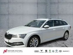 Weiß Gebraucht 2019 Skoda Superb Style Kombi | 19.980 € (Fairer Preis)