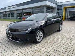 Schwarz Gebraucht 2023 Opel Astra Elegance Limousine | 24.990 € (Etwas zu teuer)