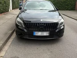 Gebraucht 2014 Mercedes A180 Kleinwagen | 13.000 € (Etwas zu teuer)