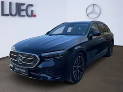 Metalliclack obsidianschwarz Gebraucht 2024 Mercedes E300 Avantgarde Kombi | 59.400 € (Fairer Preis)