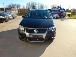 Schwarz Gebraucht 2009 VW Touran Cross Van / Kleinbus | 5.900 € (Fairer Preis)