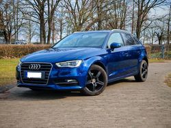 Blau Gebraucht 2014 Audi A3 Sportback Ambition Limousine | 10.999 € (Guter Preis)