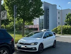 Weiß Gebraucht 2020 VW Polo Highline Kleinwagen | 17.000 € (Fairer Preis)