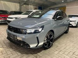 Grau Gebraucht 2025 Opel Corsa Limousine | 19.999 €