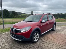 Rot Gebraucht 2010 Dacia Sandero Stepway Kleinwagen | 2.950 € (Fairer Preis)
