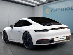 Weiß Gebraucht 2024 Porsche 911 Carrera S Coupé | 138.949 € (Teuer)