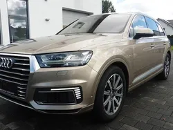Beige Gebraucht 2017 Audi Q7 Performance SUV | 29.890 €