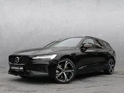 Schwarz Neu 2025 Volvo V60 Plus Kombi | 62.890 € (Fairer Preis)