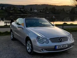 Silber Gebraucht 2003 Mercedes CLK200 Elegance Cabrio | 12.999 €