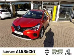Rot Gebraucht 2022 Renault Captur Zen SUV | 21.490 € (Fairer Preis)